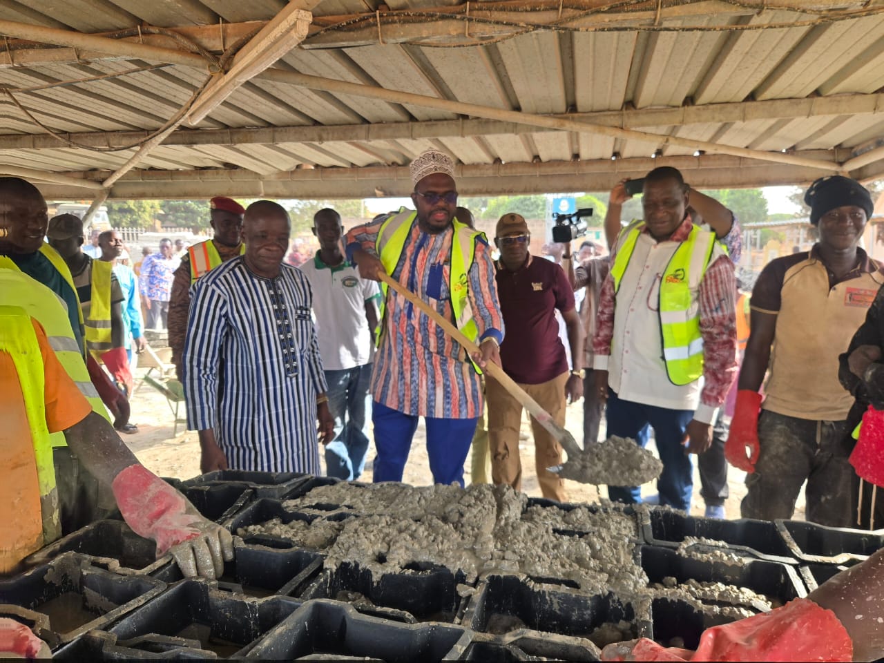 Fabrication de pavés DG Unpcb