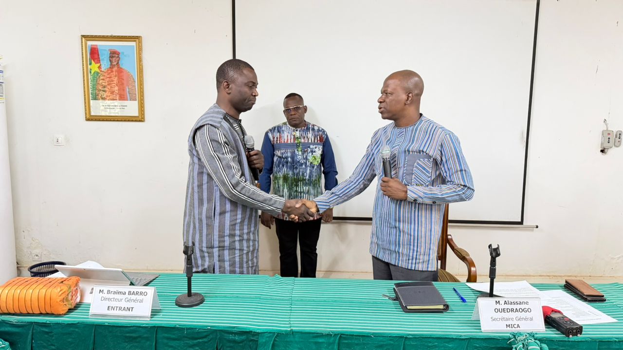 Nouveau DG Sofitex bra